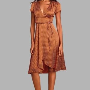 Lulus Hide and Chic‎ Rust Polka Dot Midi Wrap Dress Sz Small Casual Party